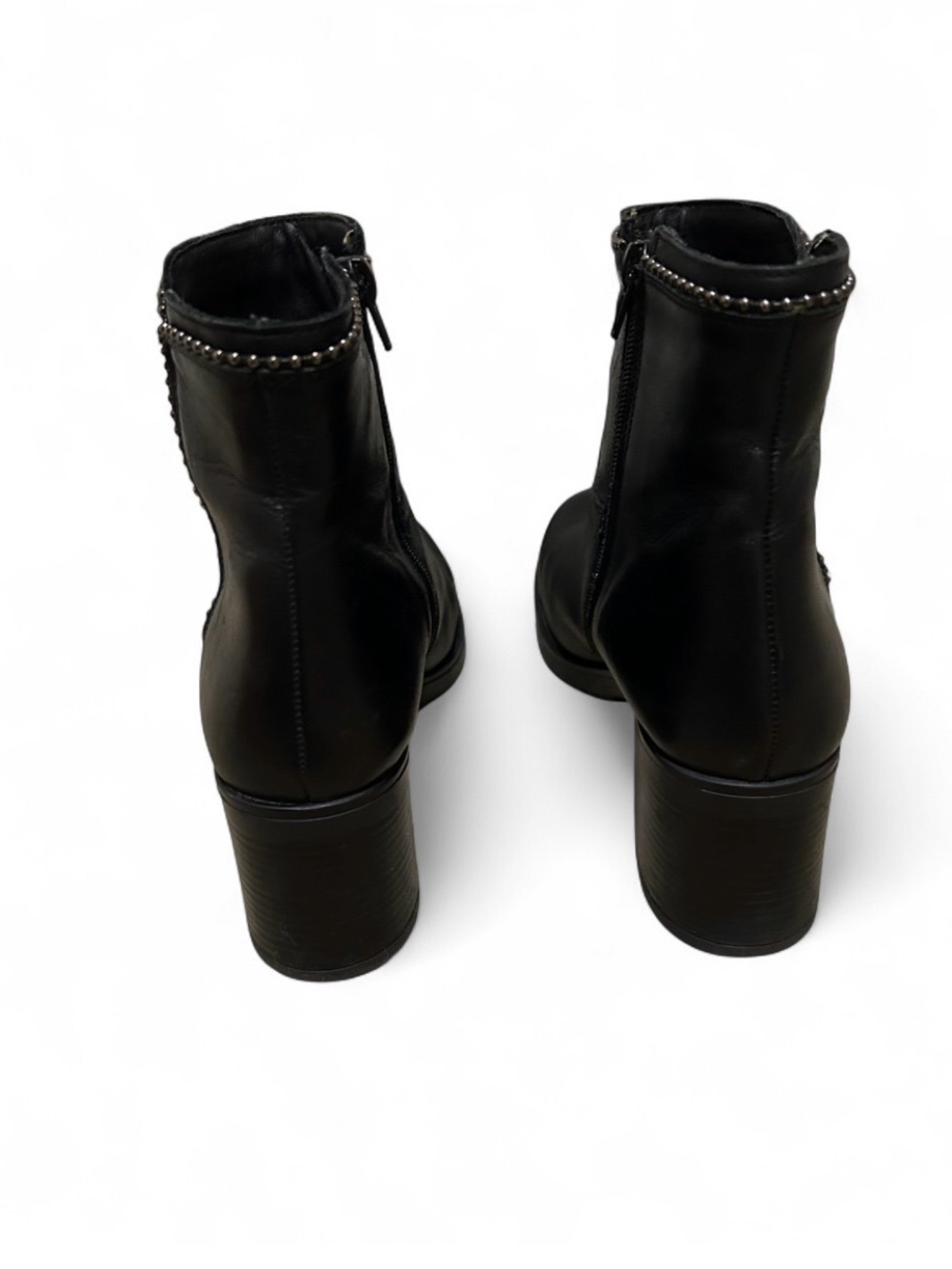 Rizzoli Black Leather Studded Ankle Boots EU 39 Block Heel Side Zip - Picture 4 of 8